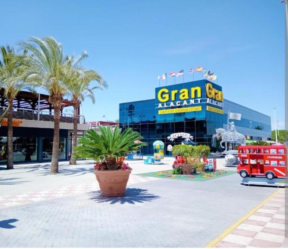 Bungalow Adaptado, Terraza Muy Grande Y Soleada. Gran Alacant Kültér fotó