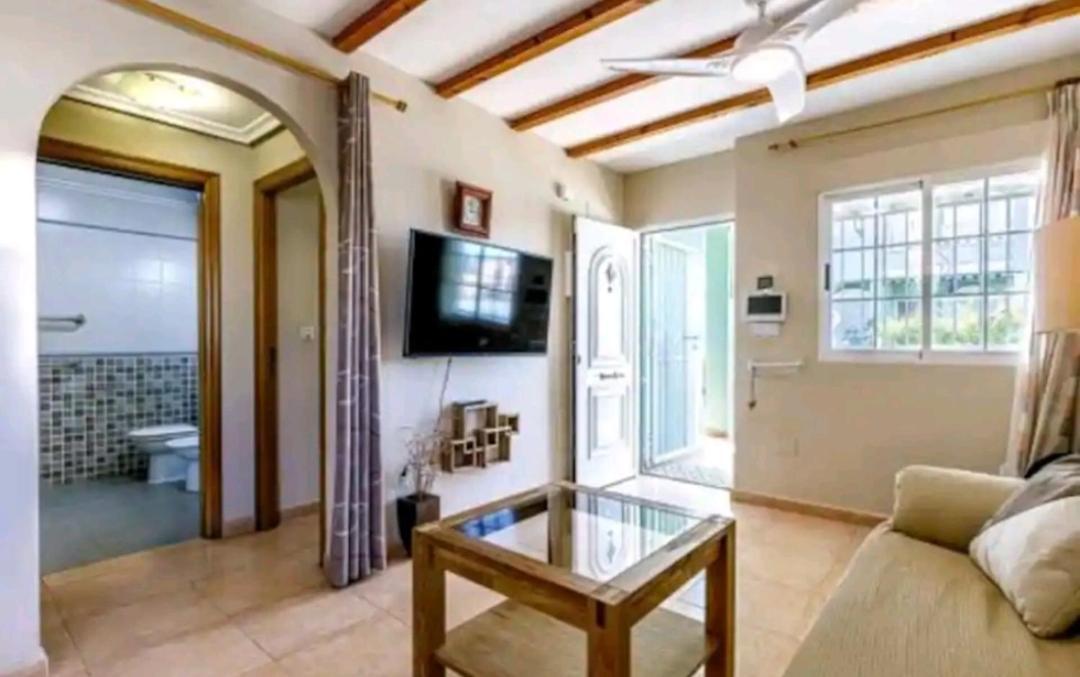Bungalow Adaptado, Terraza Muy Grande Y Soleada. Gran Alacant Kültér fotó